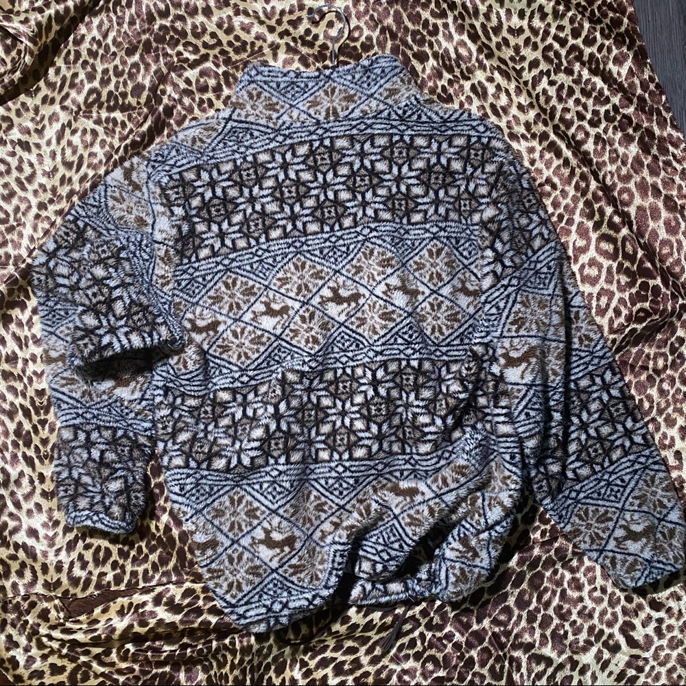 Fuzzy Sweater - Picture 3 of 3